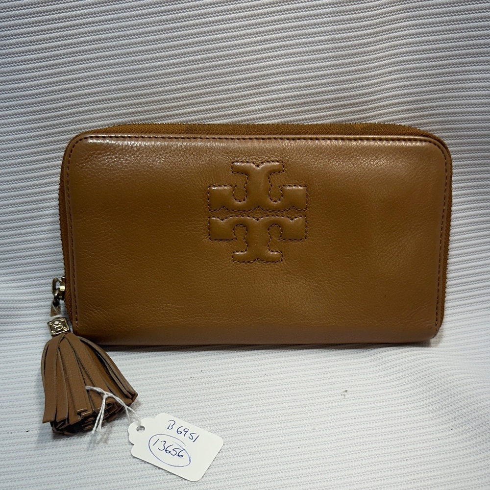 Tory Burch camel Brown Leather Wallet with Tassel 13656